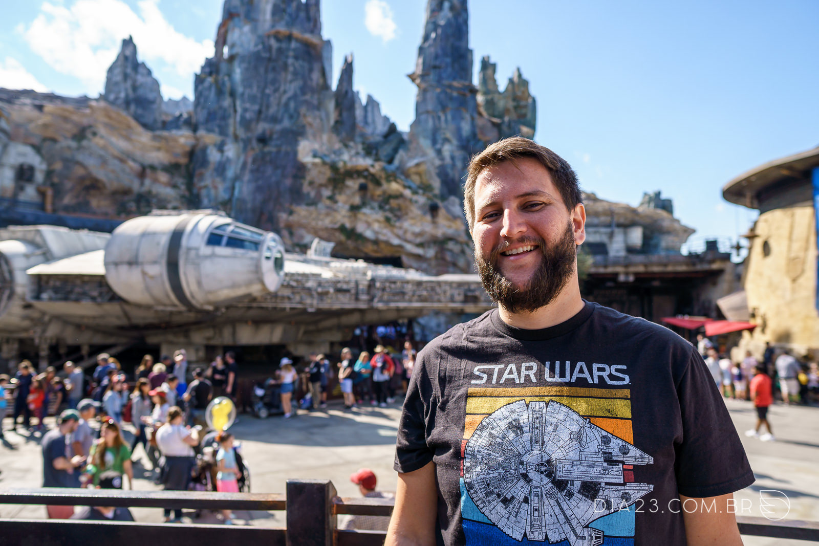 galaxys edge millennium falcon star wars hollywood studios