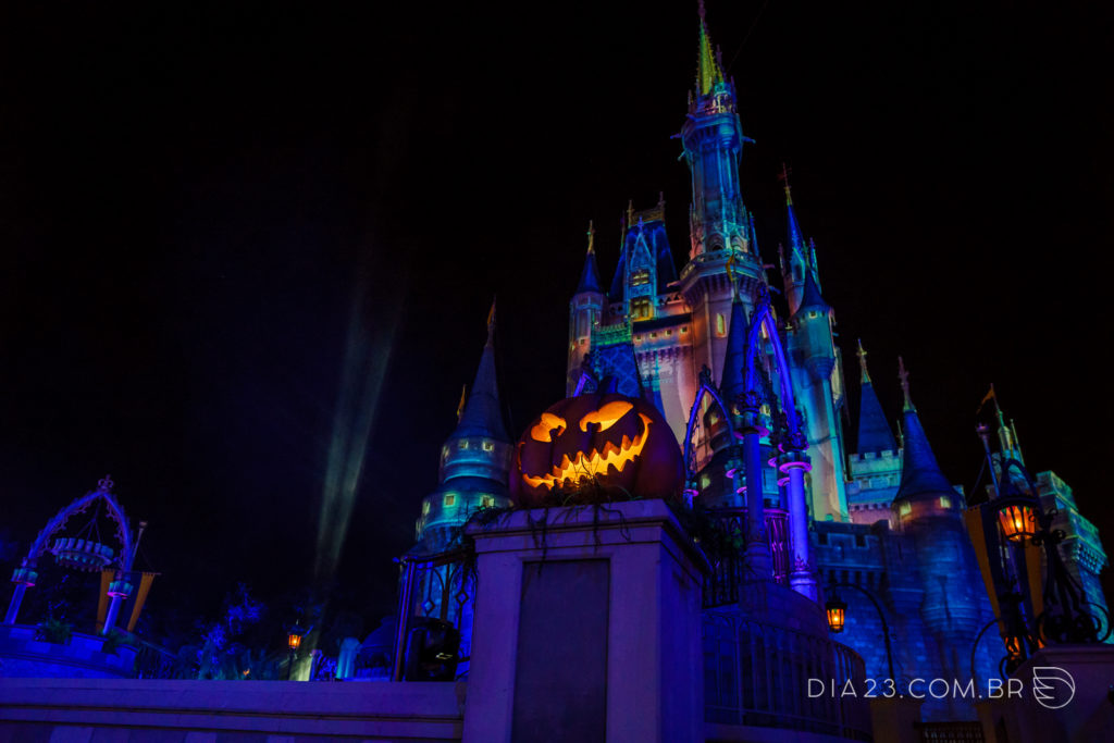 Castelo Festa Halloween Magic Kingdom