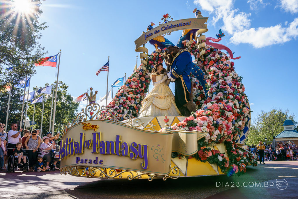 Festival Fantasy Parade Magic Kingdom