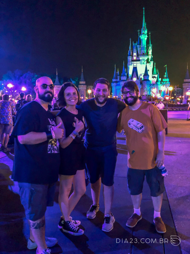 Jovem Nerd e Azaghal Festa Halloween Magic Kingdom