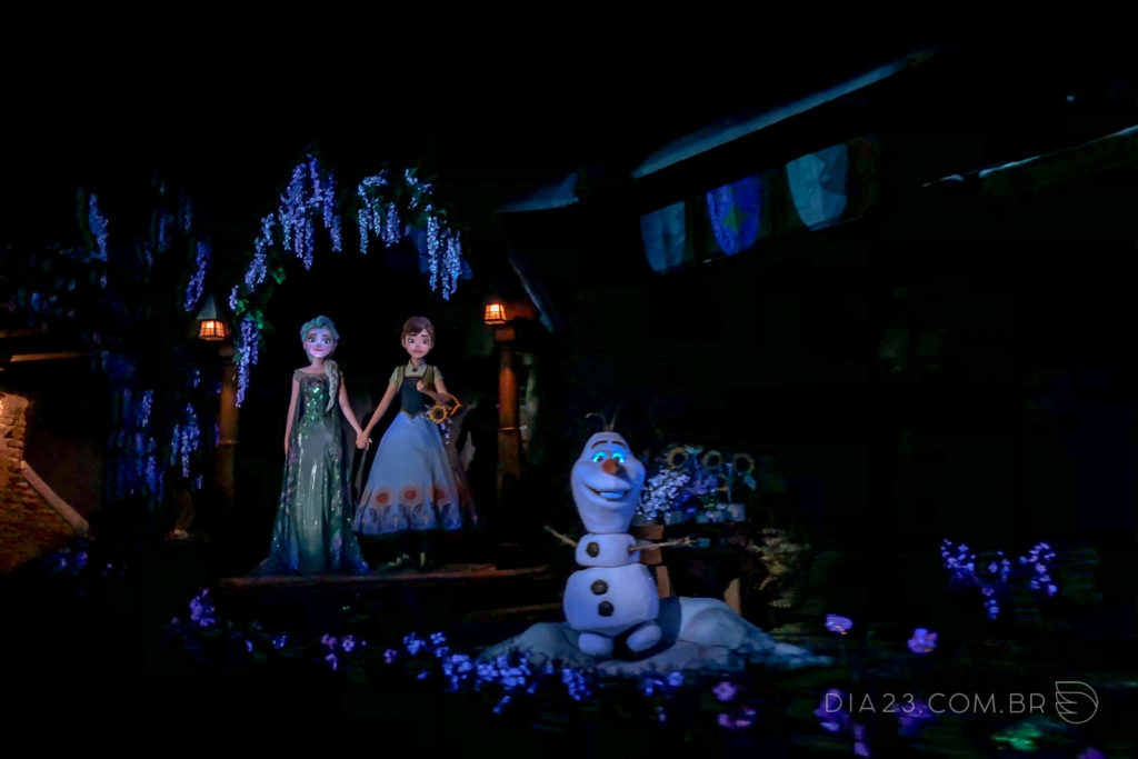 atração frozen ever after epcot pavilhão noruega