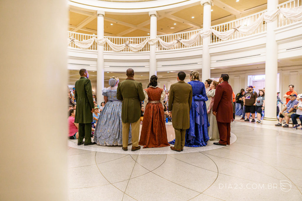 pavilhão the american adventure voices of liberty epcot